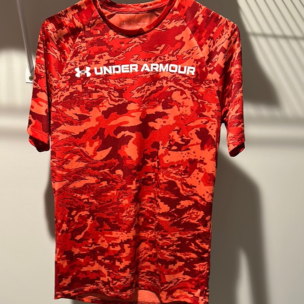 Under Armour Red Camouflage T-Shirt